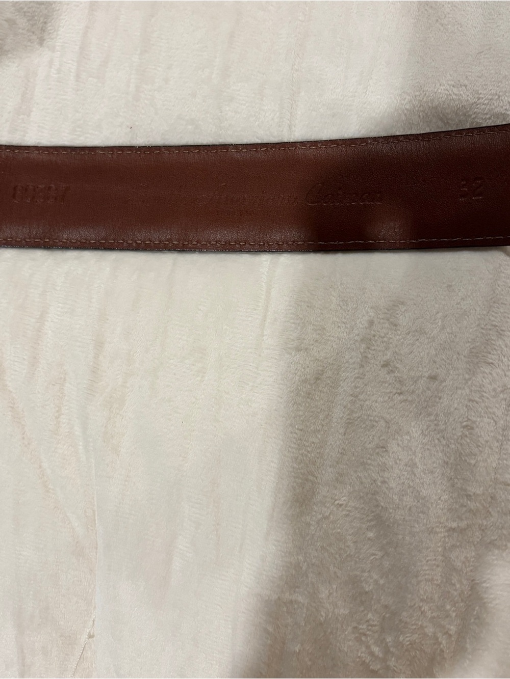 South American Caiman Men's Brown Leather Belt with Croc Texture - Classic Style - Picture 2 of 4